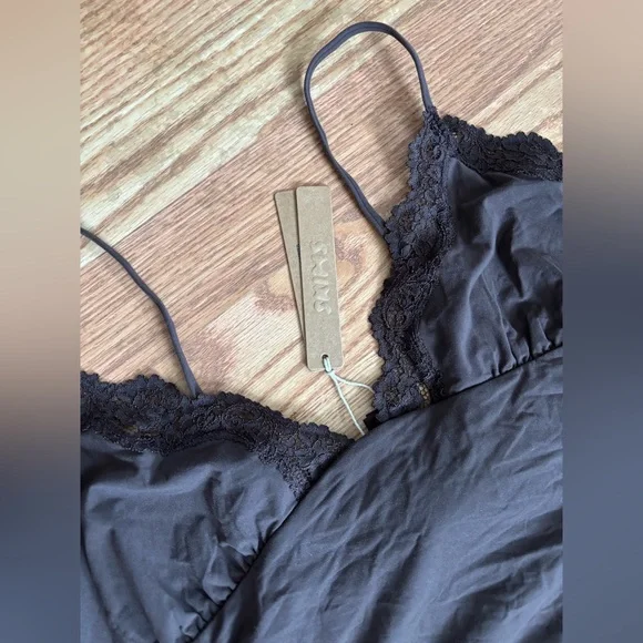 SKIMS Fits Everybody Lace Cropped Tank Bralette XL NWT Cocoa Brown Camisole Top - Picture 3 of 5